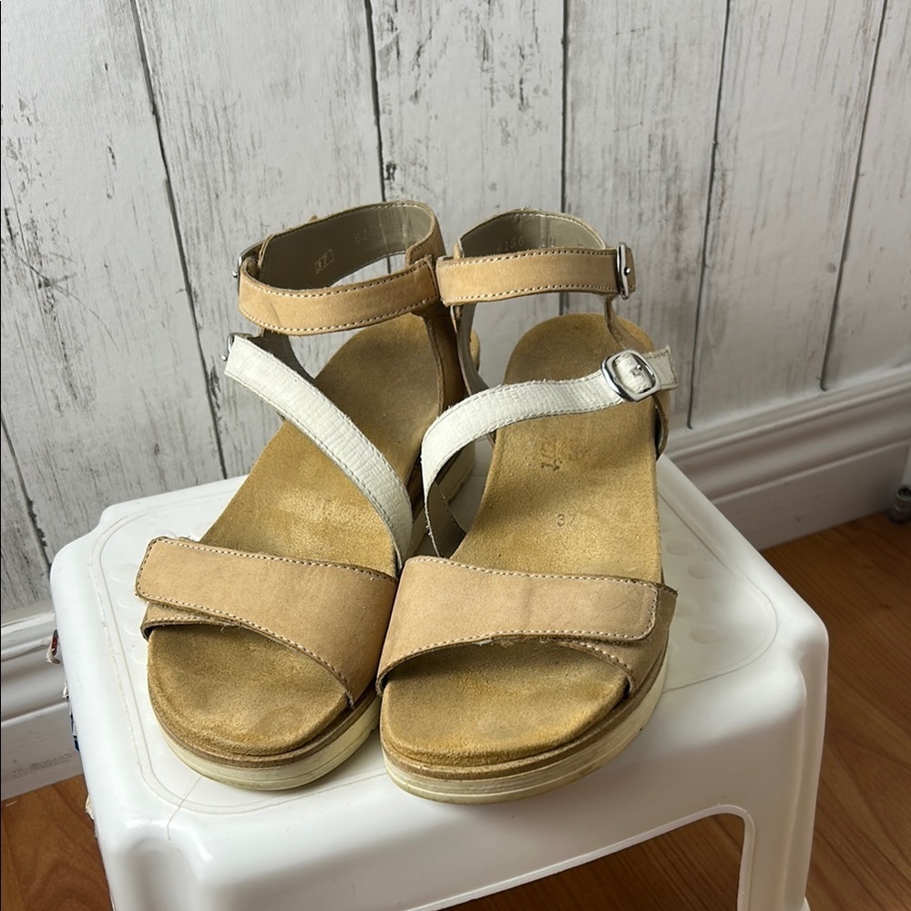 Remonte Tan and Cream Women's Sandals comfort cushion sole casual summer wedge
